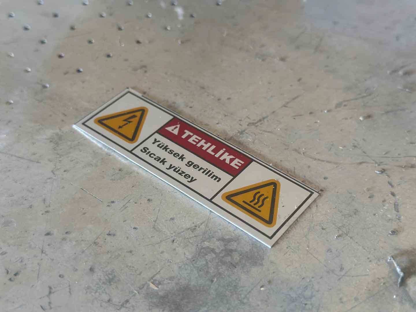Serigrafi Etiket Üretimi